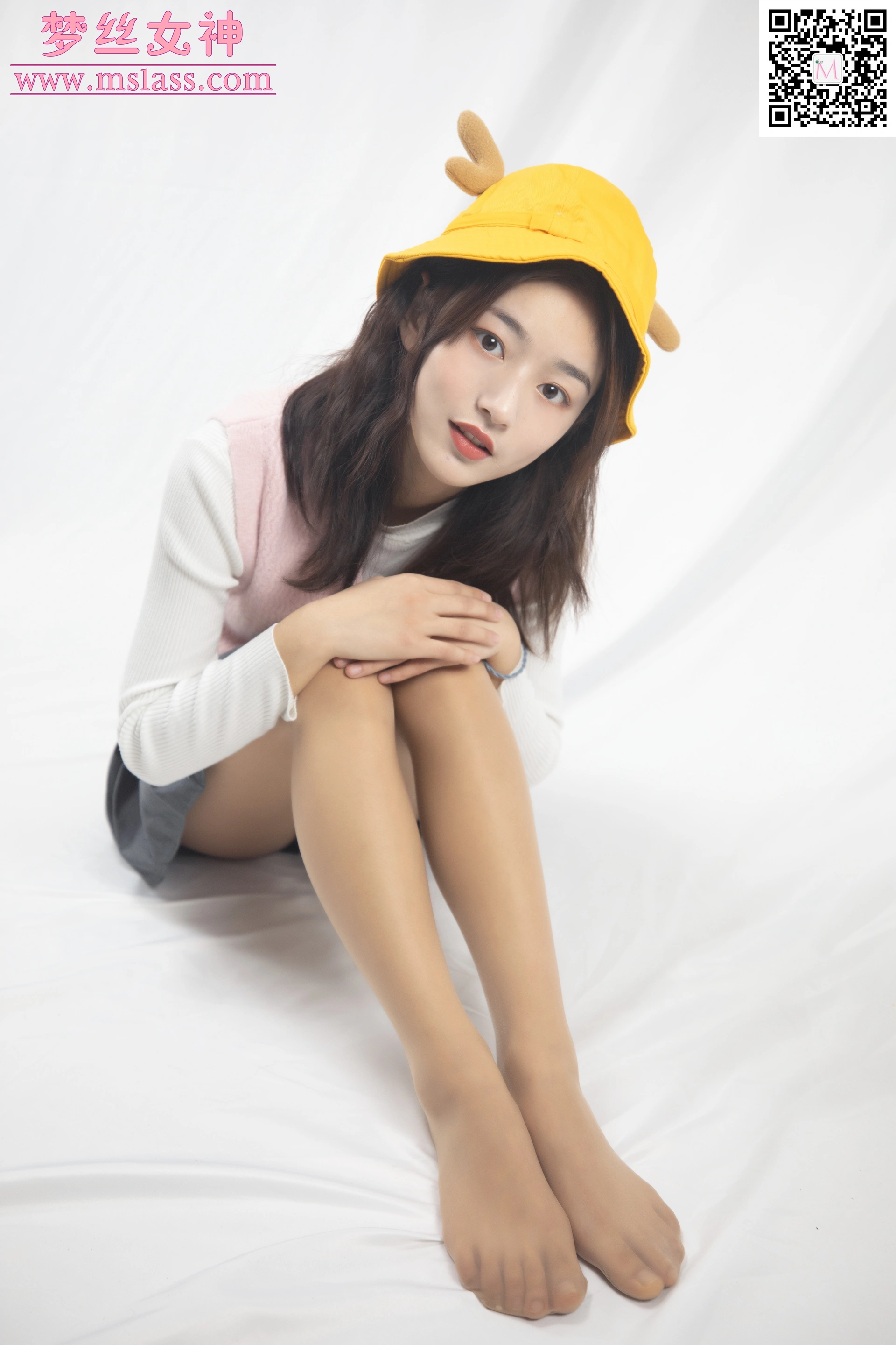 MSLASS梦丝女神 - 2019.12.08 NO.075 璇璇3 9分颜值小黄鸭帽 1